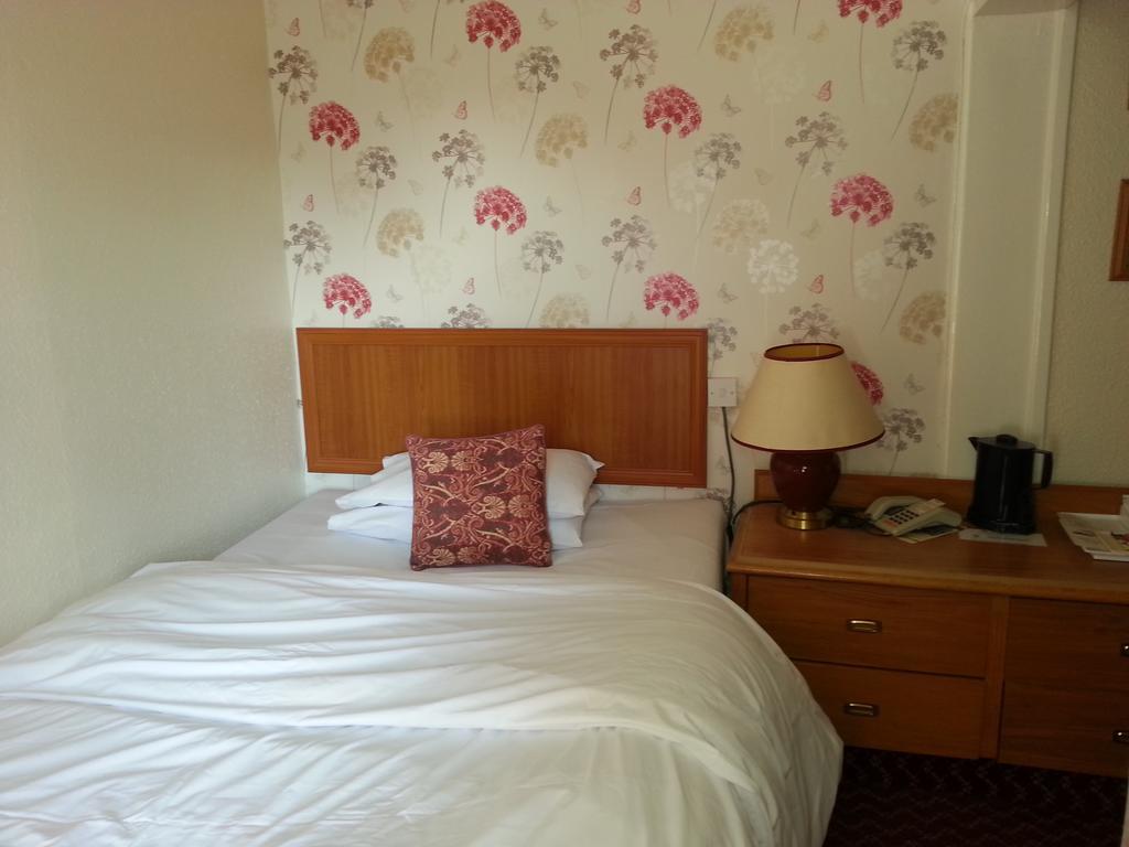 Cadogan Hotel Newmarket  Ngoại thất bức ảnh