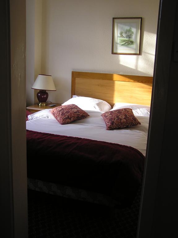 Cadogan Hotel Newmarket  Ngoại thất bức ảnh