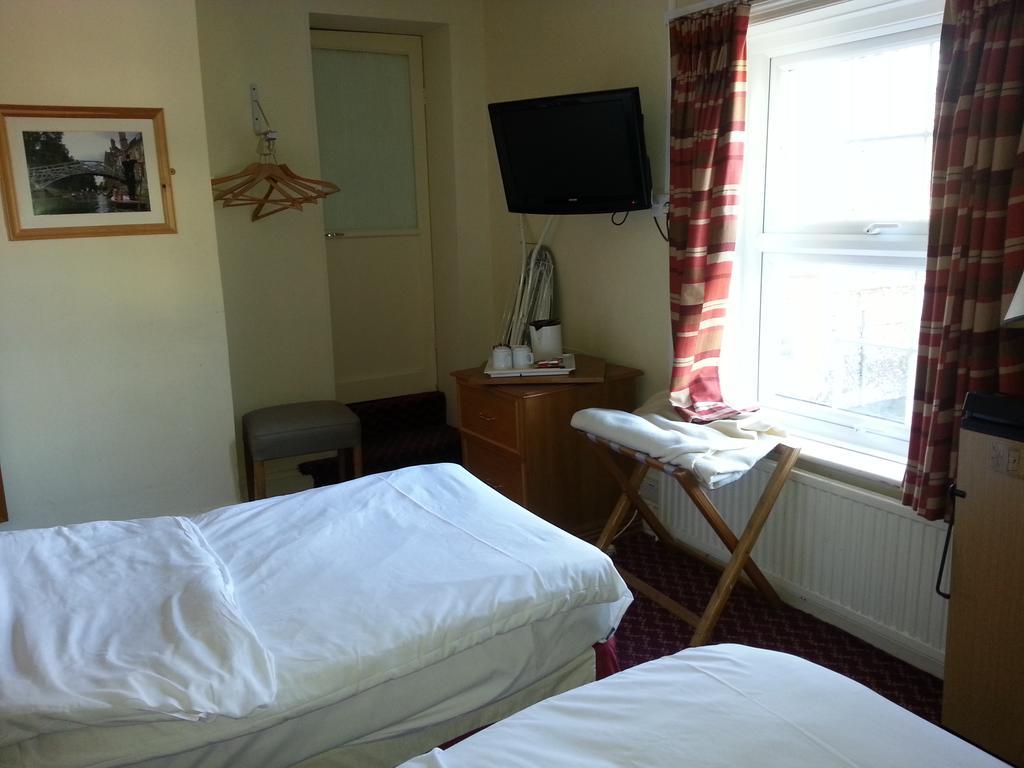 Cadogan Hotel Newmarket  Ngoại thất bức ảnh