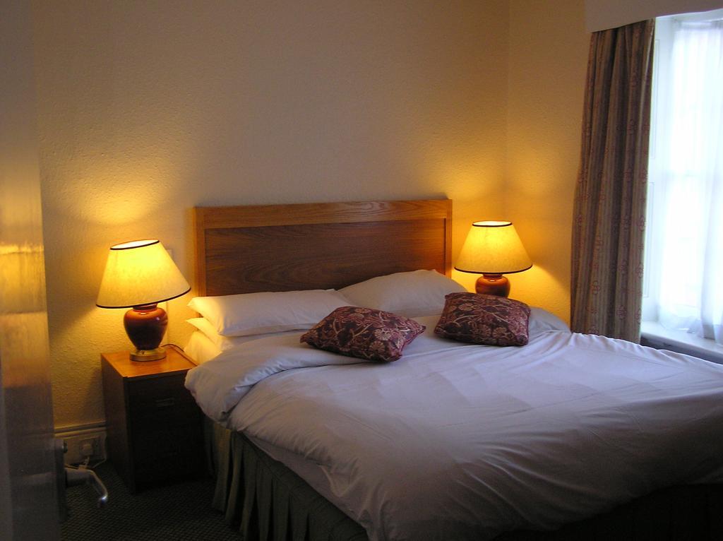 Cadogan Hotel Newmarket  Ngoại thất bức ảnh